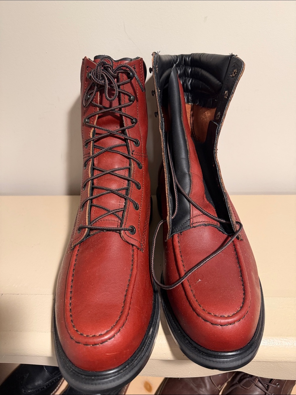 Men's Red Leather Lace-Up Boots